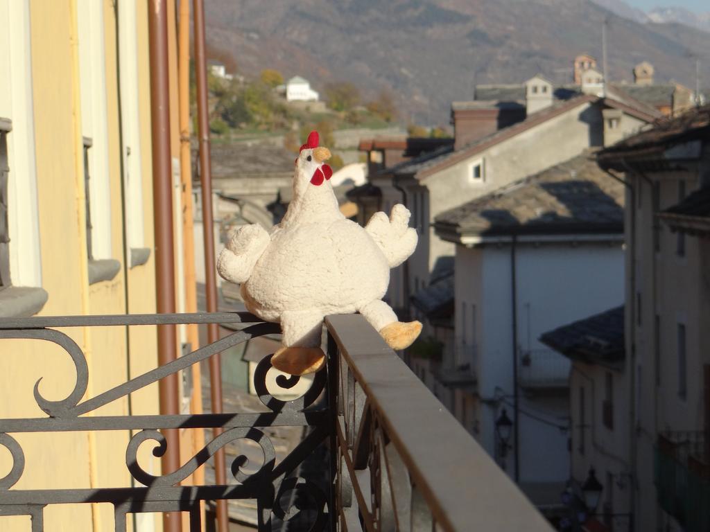 Maison Soleil - Mansarda Aosta Luaran gambar