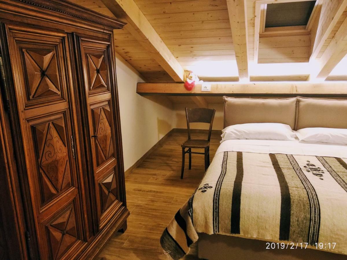 Maison Soleil - Mansarda Aosta Luaran gambar